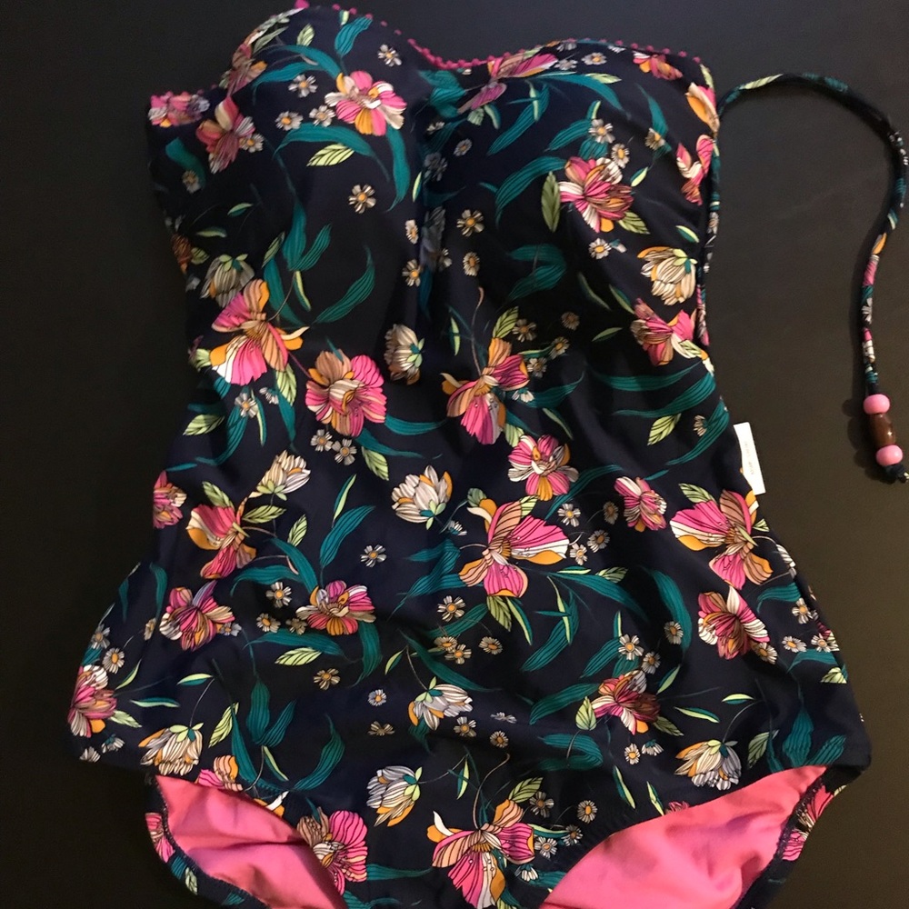 Jéssica Simpson Marine Bathing Suit L